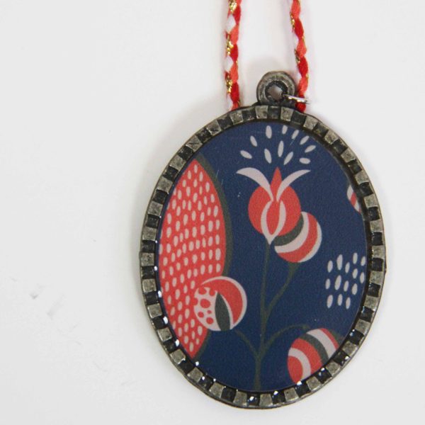 Oval Medal Onirique Marine Navy