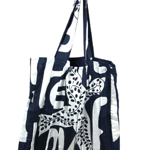 Upcycling Silk Bag Musette Peace and Love Marine