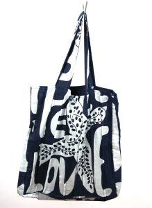 sac-musette-peace-and-love-marine