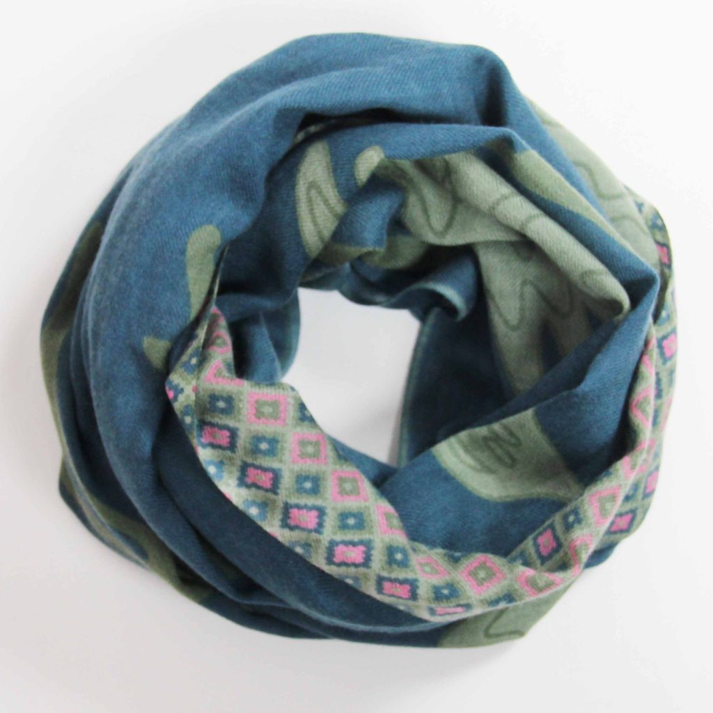 Wool Scarf Grues Blue and Green - Image 2