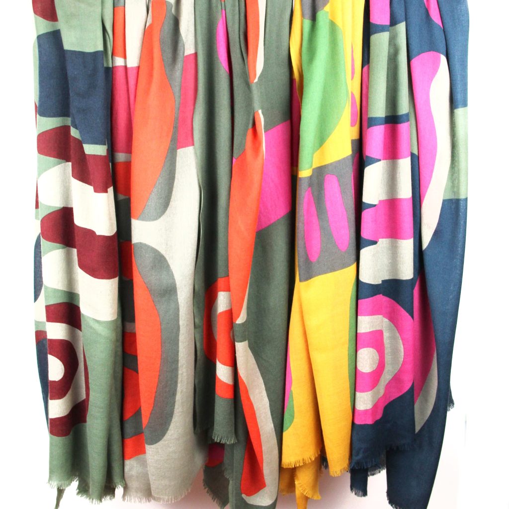 XL Wool Scarf Cairn Kaki - Image 3