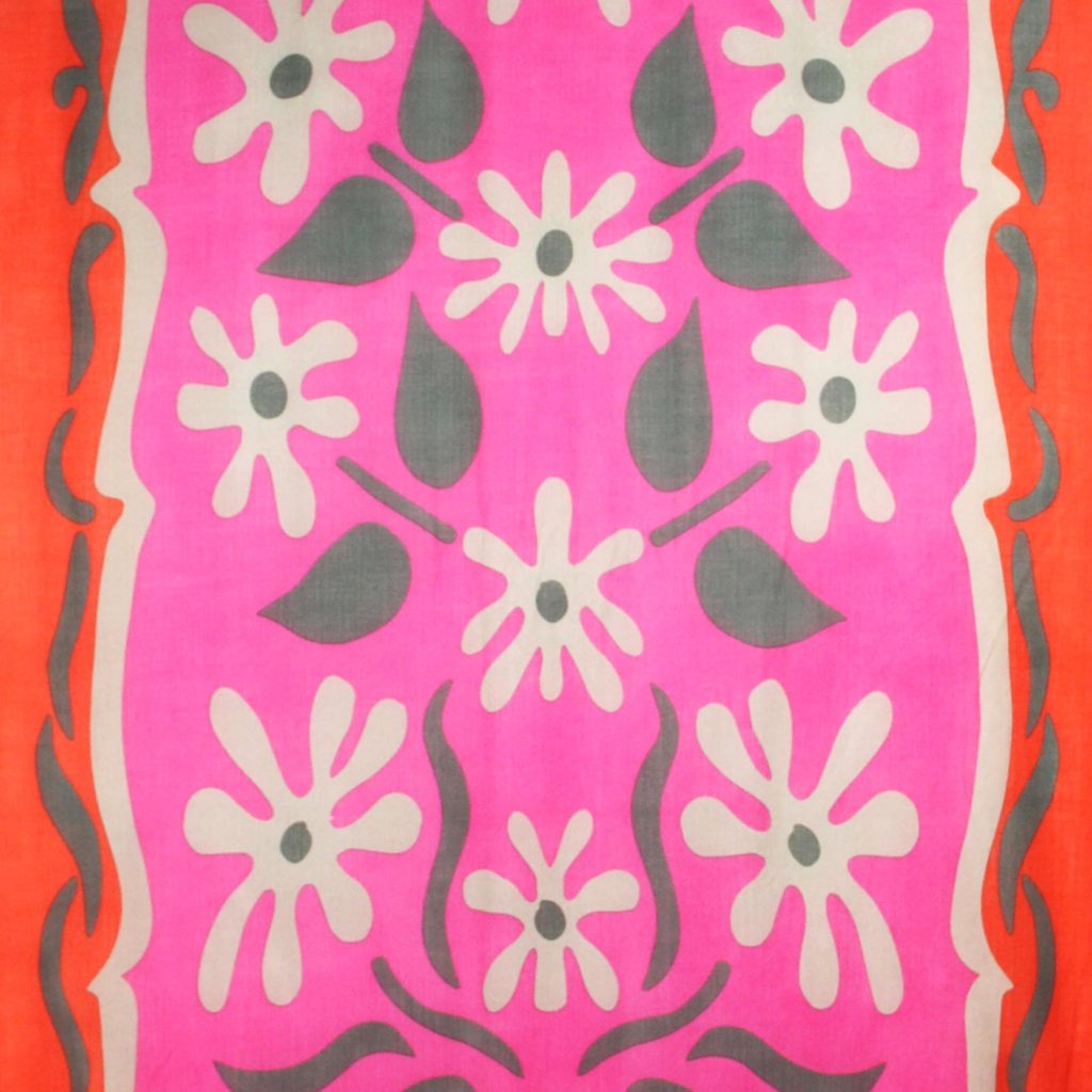 XL Wool Scarf Kamala Fuchsia - Image 4