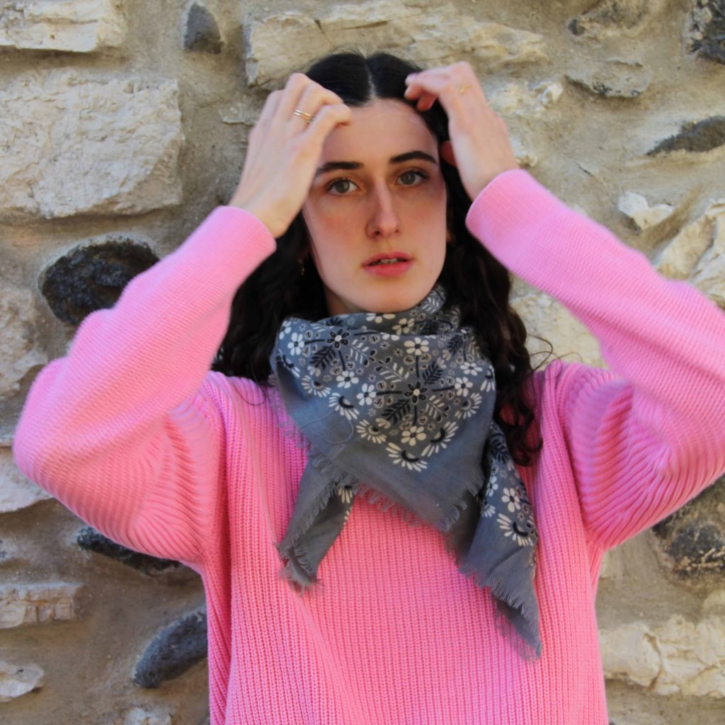 Wool Square Agata Gris Grey - Image 6
