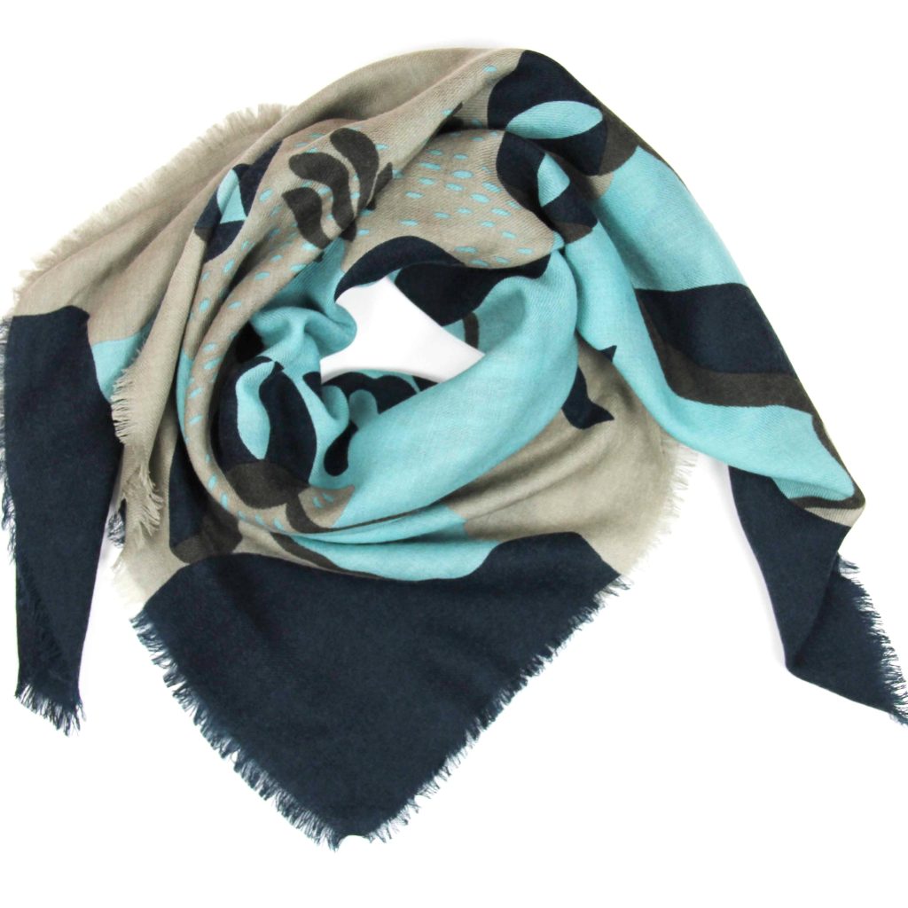 Carré Laine Abysse Bleu – Image 3